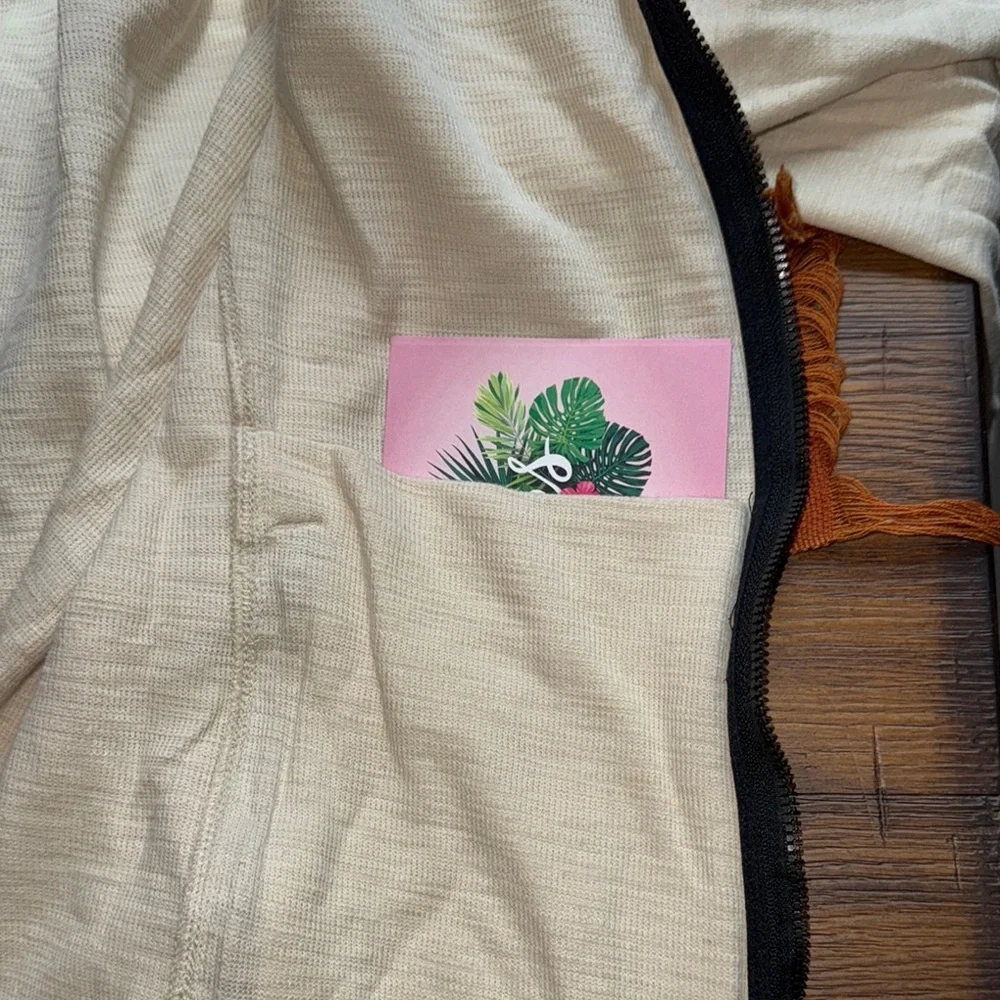 Kuhl Cream Hoodie Sweatshirt - Picture 11 of 11
